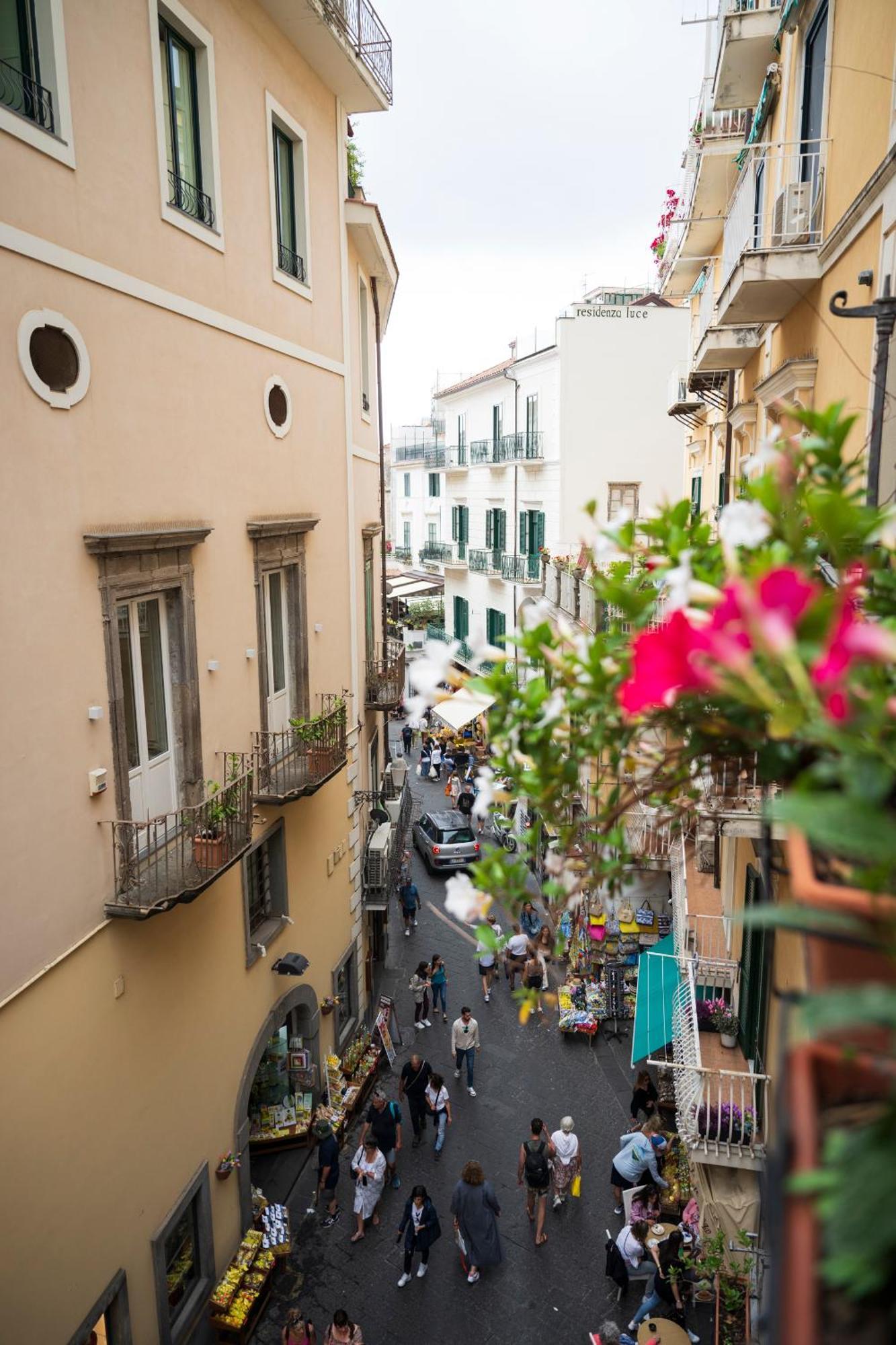 Aparthotel Antica Repubblica In Amalfi Center At 100Mt From The Sea Exterior photo