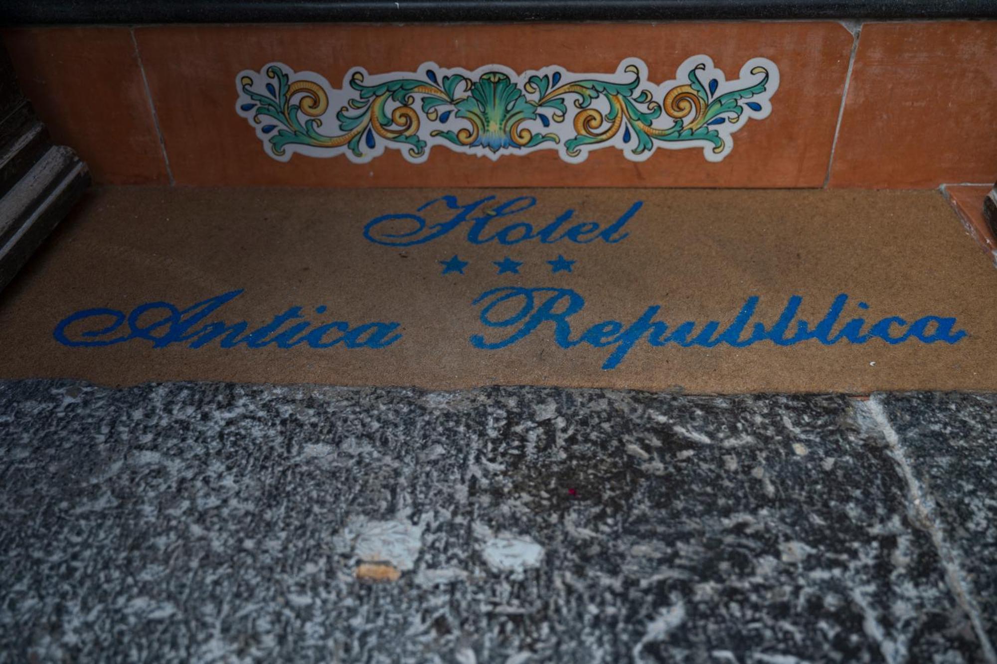 Aparthotel Antica Repubblica In Amalfi Center At 100Mt From The Sea Exterior photo